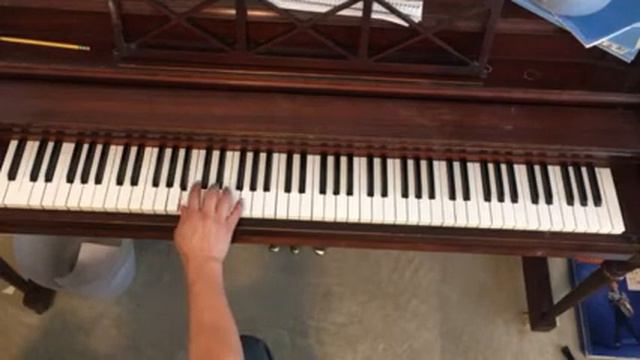 Changing Hand Positions on the Piano - Up one fourth смотреть онлайн
