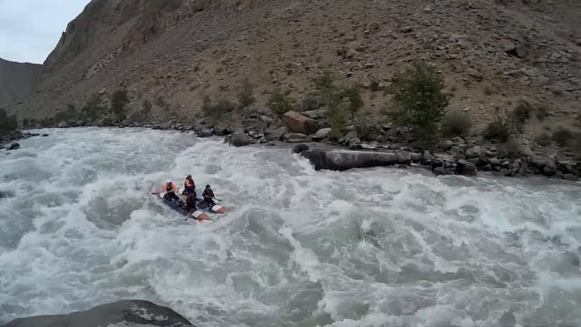 Сплав в Монголии на катамаранах и каяках рыбалка акваниндзя 2015 смотреть онлайн