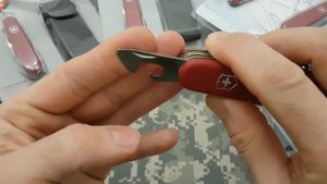 Обзор Швейцарский Ножа Victorinox Huntsman (1.3713)