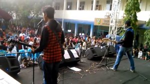 TRYTOWAKEUP - Sorrow at Pensi Smanel Bogor