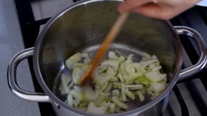 Крем-суп из огурцов. Просто, быстро и вкусно.