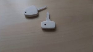 Как сделать ключи Порше, Феррари, Лада из картона