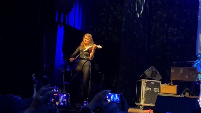 Mamas Pride - Blue Mist featuring Abigail Stahlschmidt on violin. 50th Anniversary