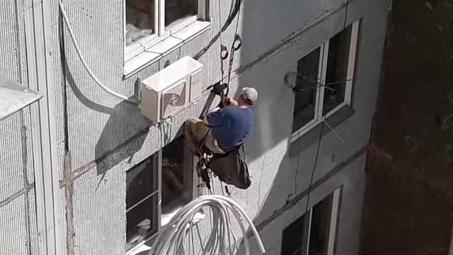 Заделка межпанельных швов