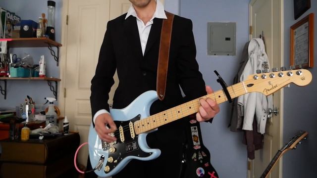 2021 Fender Player Strat HSS Maple Fingerboard Limited-Edition (Sonic Blue) смотреть онлайн