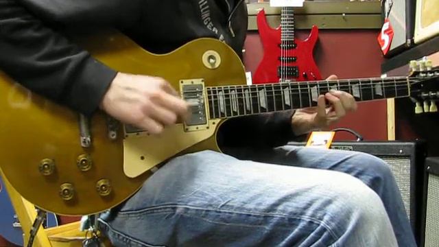 1982 Gibson 30th Anniversary Les Paul Standard - Goldtop (Dirty - Bridge) смотреть онлайн