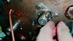 Сверлильный станок 2Н125. Коробка скоростей и система смазки.Часть 1. /Drilling machine.USSR. 1970.