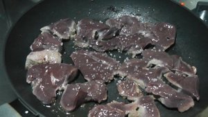 Салат с печенью