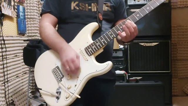 Fender Stratocaster American Standard 2015 (OW, CS Fat 50s pickups) смотреть онлайн