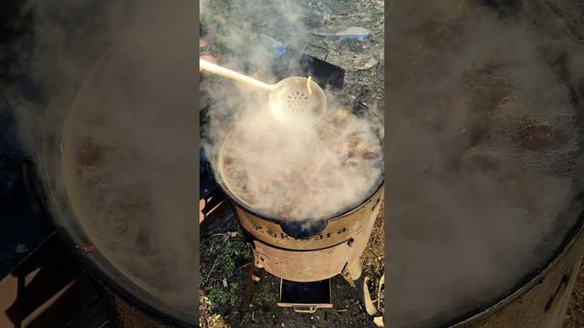 Свиные рёбрышки в казане.