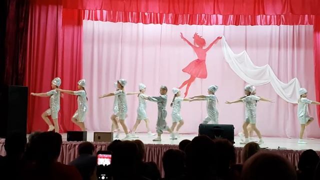 Танец "Роботы" (ноябрь, 19), новички? смотреть онлайн