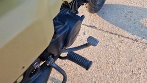 Suzuki Birdie установка газо- масляной подвески.