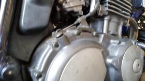 Холодный запуск Honda cb 400 после месяца простоя