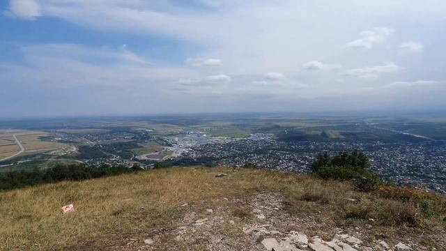 г.Пятигорск. Канатка. Обзорная площадка. Спуск с г.Машук до бульвара Гагарина. Врата Солнца. смотреть онлайн
