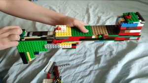 маё самое большое оружие из Лего стреляющее.