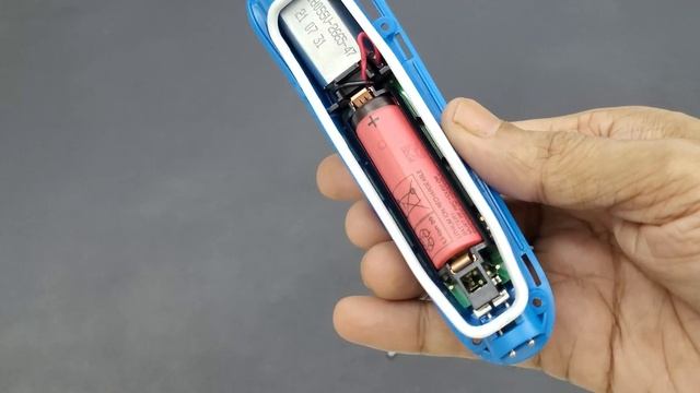 Braun 9-in-1 Trimmer - Disassembly/Battery Replacement смотреть онлайн