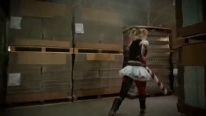 джокер харли Квин против дэдпула и домино