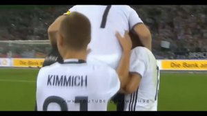 Буффон плакал и завершил карьеру