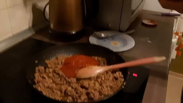 Макароны по флотски для гастарбайтеров в Москве.Самый вкусный рецепт. смотреть онлайн