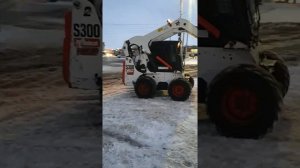Bobcat S300 бобкат продам