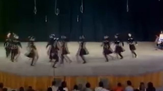 Elbruz halk dansları grubu- Ансамбль народного танца «Эльбрус». Amman Ürdün gösterisi 1979 - 2.bölü смотреть онлайн