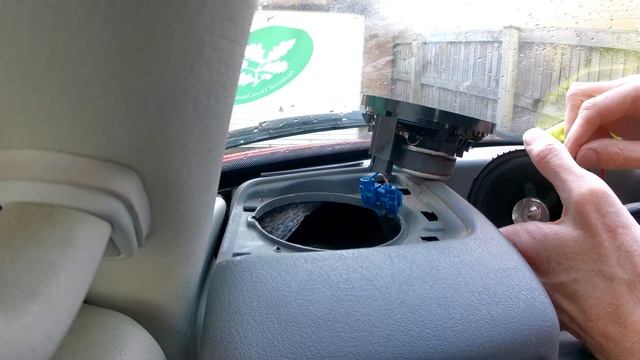 How To Change Dashboard Speakers VW Transporter