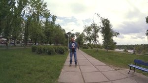 Трюки на роликах - Вращение на двух колесах - видео обучение