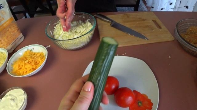 Готовим с Колей! Рецепт Буррито от Funny 4 / Готовим и болтаем/ Как готовят мексиканское блюдо в СШ