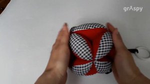 Обзор мяча Такане красного цвета | Graspy