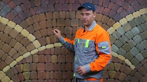 Как получают цветную тротуарную плитку и колор-микс.