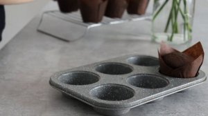 БАЗОВЫЙ РЕЦЕПТ ИДЕАЛЬНЫХ ШОКОЛАДНЫХ КАПКЕЙКОВ // Perfect Basic Chocolate Cupcakes Recipe