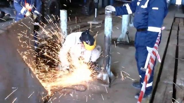 Как безопасно работать с болгаркой