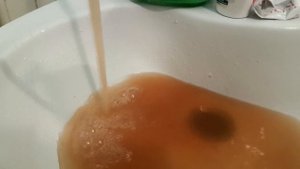 Ржавая вода из крана, Москва