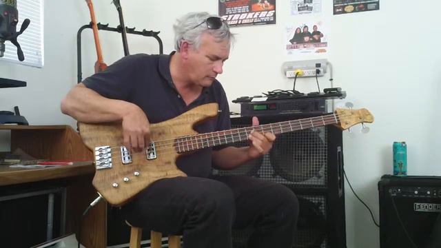 Clement Bass 359 video clip смотреть онлайн