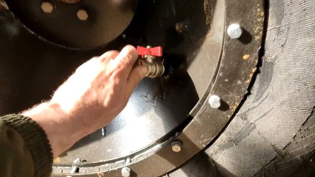 "НОВЫЙ "ВЕЗДЕХОД НА ШИНАХ НИЗКОГО ДАВЛЕНИЯ ВИ-3 БЕЗКАМЕРКИ . смотреть онлайн