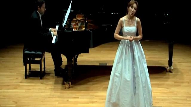 Средь шумного бала, П. Чайковский смотреть онлайн