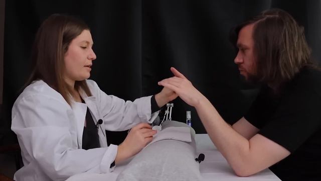 {ASMR} Real Person Hand Exam with Detailed Sensory Tests | Sharp/Dull, Strength, Range of Motion смотреть онлайн