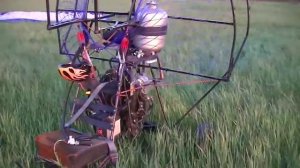 китайский двигун в работе на паралёте