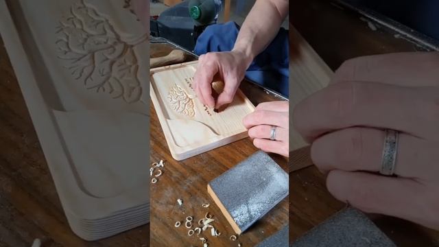 Чабань с гравировкой дерева смотреть онлайн