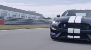 2019 Ford Mustang Shelby GT350 vs 2018 Chevrolet Camaro ZL1