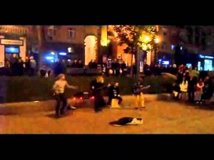 Red hot chili pepers - snow