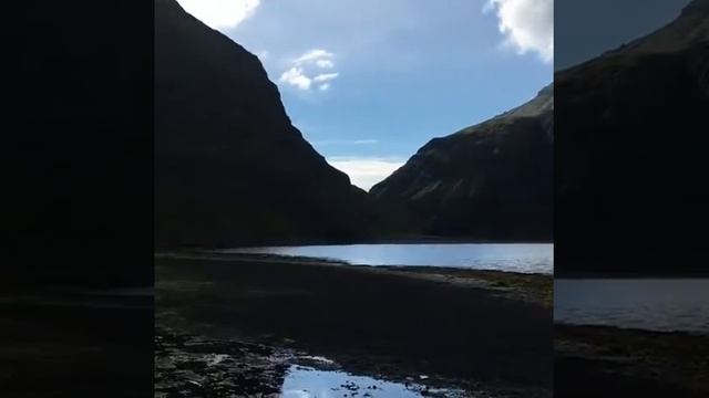 Озеро над океаном Фарерские острова Sørvágsvatn lake смотреть онлайн