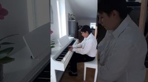 В. Коровицын. Ричеркар.  Исп. Егор Шевченко