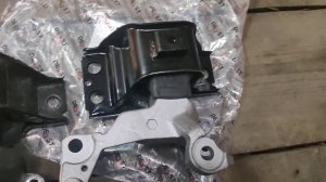 замена опоры двигателя mr20de