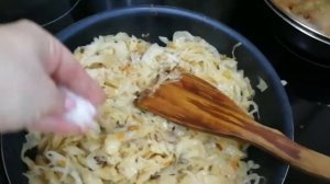 КВАШЕНАЯ ТУШЕНАЯ КАПУСТА. ИДЕАЛЬНА В КАЧЕСТВЕ НАЧИНКИ И ХОРОША КАК САМОСТОЯТЕЛЬНОЕ БЛЮДО!