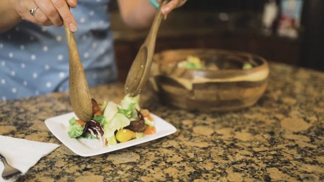 How to Use Brewer's Yeast: Add to a Salad смотреть онлайн