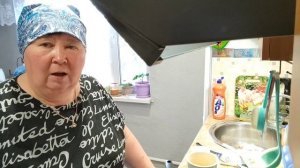 На обед фаршированный перец ,  а на гарнир макароны.