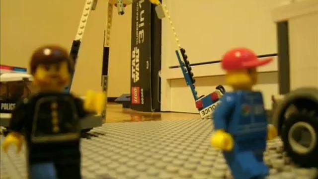 Lego Alien Tripod Invader смотреть онлайн