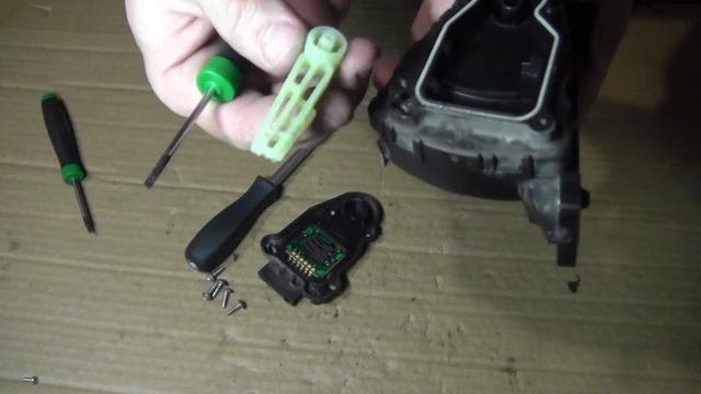 Volkswagen Bora и Golf 4 Педаль газа . Как разобрать ? Что внутри ? смотреть онлайн