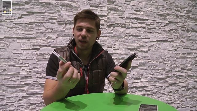Acer - четыре телефона и умный браслет - MWC 2015 смотреть онлайн